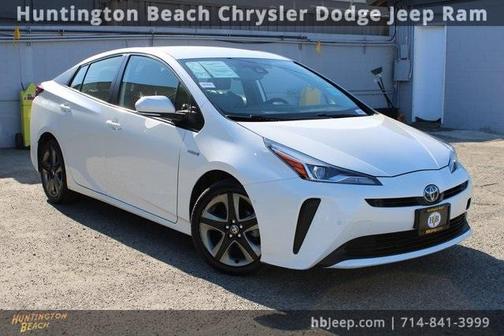 2019 Toyota Prius XLE