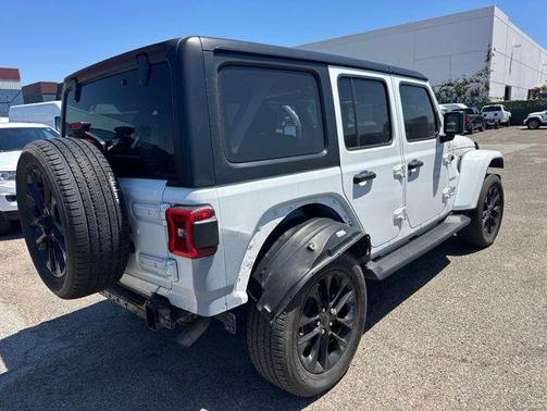 Bright White Clearcoat 2023 Jeep Wrangler 4xe Sahara