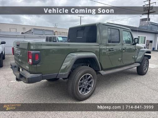 2021 Jeep Gladiator Overland