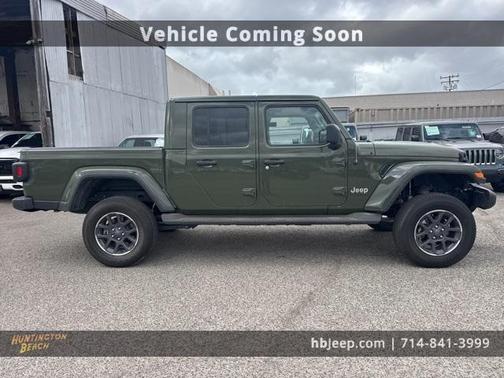 2021 Jeep Gladiator Overland