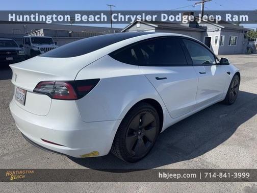 2022 Tesla Model 3 Base