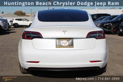 2022 Tesla Model 3 Base