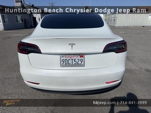 2022 Tesla Model 3 Base