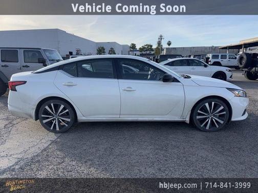 2021 Nissan Altima 2.5 SR