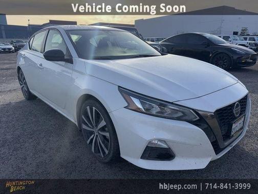 2021 Nissan Altima 2.5 SR