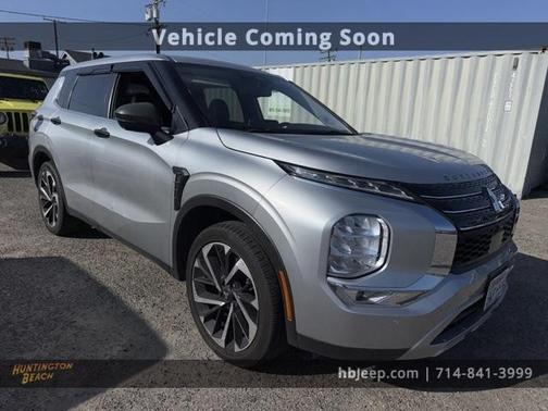 2022 Mitsubishi Outlander SE