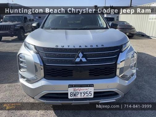 2022 Mitsubishi Outlander SE