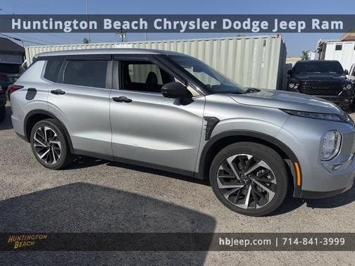 2022 Mitsubishi Outlander SE