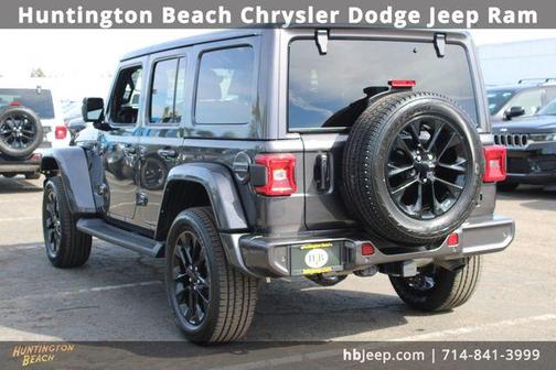 2021 Jeep Wrangler Unlimited Sahara Altitude