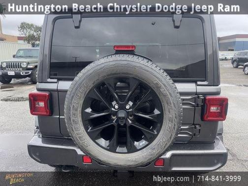 2021 Jeep Wrangler Unlimited Sahara Altitude