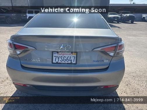 2017 Hyundai SONATA Hybrid SE