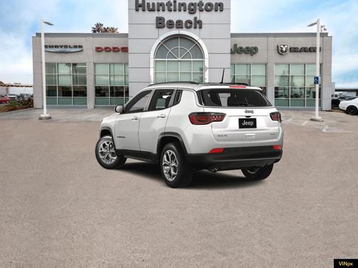 2025 Jeep Compass Latitude