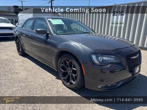 2019 Chrysler 300 S