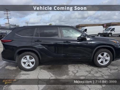 2023 Toyota Highlander L