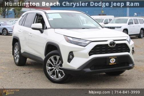 2022 Toyota RAV4 XLE Premium