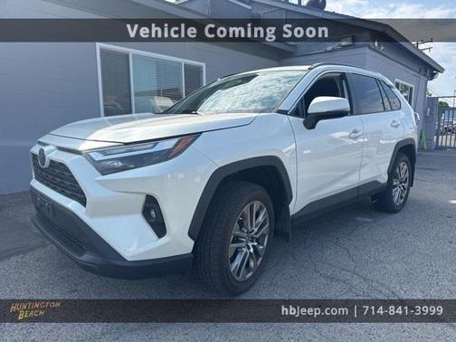 2022 Toyota RAV4 XLE Premium