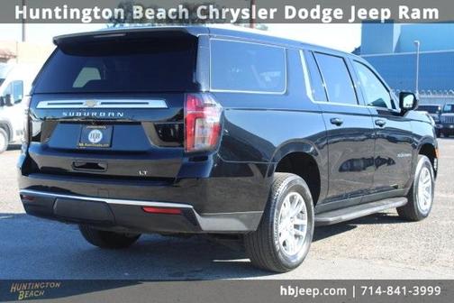 2024 Chevrolet Suburban LT