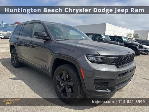 2023 Jeep Grand Cherokee L Laredo