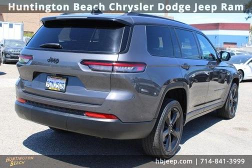 2023 Jeep Grand Cherokee L Laredo