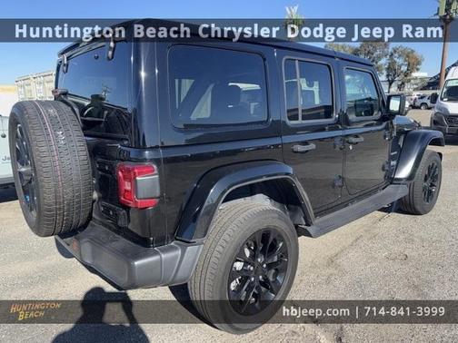 2023 Jeep Wrangler 4xe Sahara