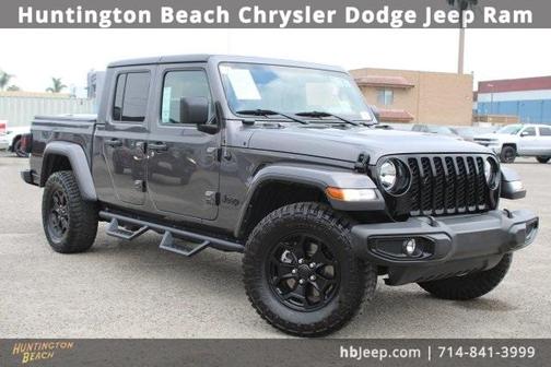 2022 Jeep Gladiator Sport