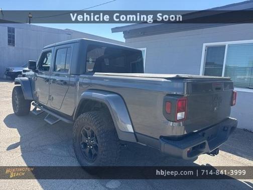 2022 Jeep Gladiator Sport