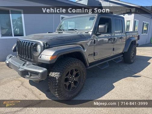 2022 Jeep Gladiator Sport