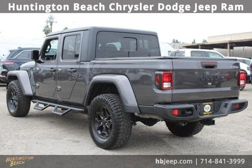2022 Jeep Gladiator Sport