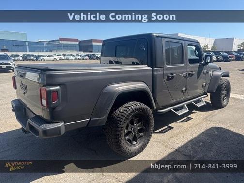 2022 Jeep Gladiator Sport