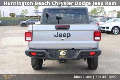 2021 Jeep Gladiator Sport