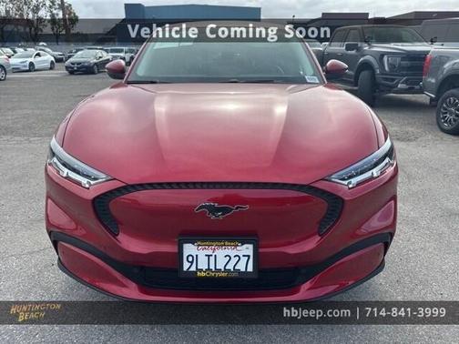 2022 Ford Mustang Mach-E Select