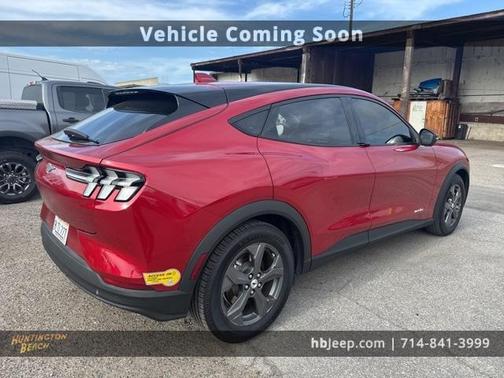 2022 Ford Mustang Mach-E Select