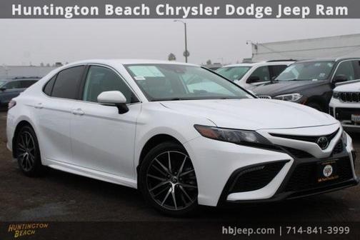 2024 Toyota Camry SE