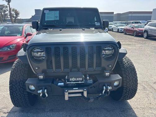 Granite Crystal Clearcoat Metallic 2020 Jeep Gladiator Overland