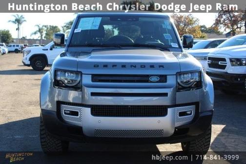 2023 Land Rover Defender 110 SE