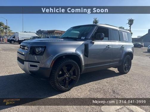 2023 Land Rover Defender 110 SE
