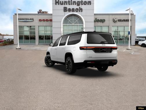 2026 Jeep Grand Wagoneer L Summit