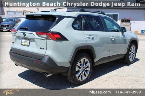 2022 Toyota RAV4 XLE Premium