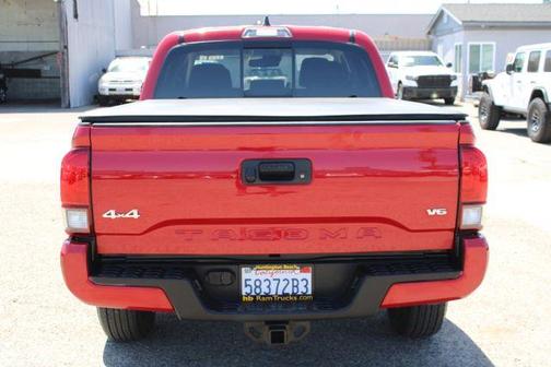 Barcelona Red Metallic 2020 Toyota Tacoma SR5