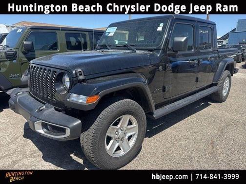Black Clearcoat 2022 Jeep Gladiator Sport