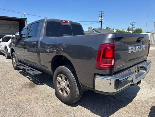 Crystal Metallic 2025 RAM 3500 Big Horn