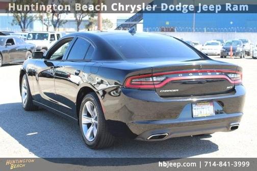 2016 Dodge Charger SXT