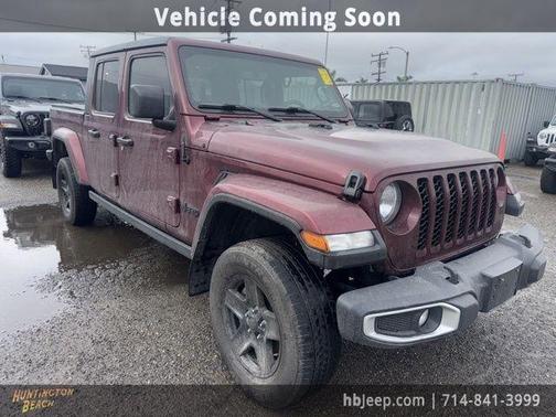 2021 Jeep Gladiator Sport