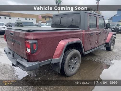 2021 Jeep Gladiator Sport