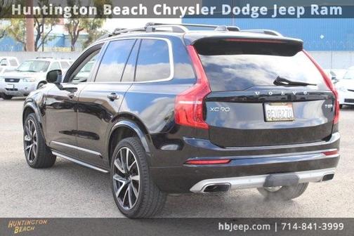 2018 Volvo XC90 Hybrid T8 Momentum