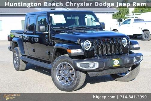 2022 Jeep Gladiator Sport