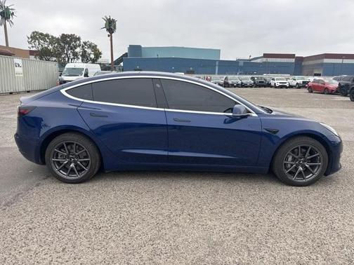2018 Tesla Model 3 Mid Range