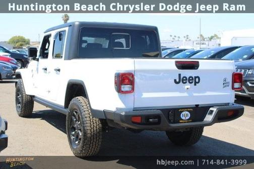 2021 Jeep Gladiator Sport