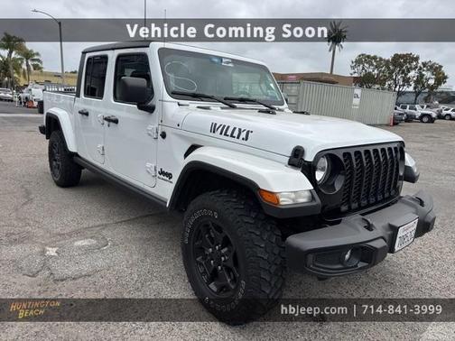 2021 Jeep Gladiator Sport