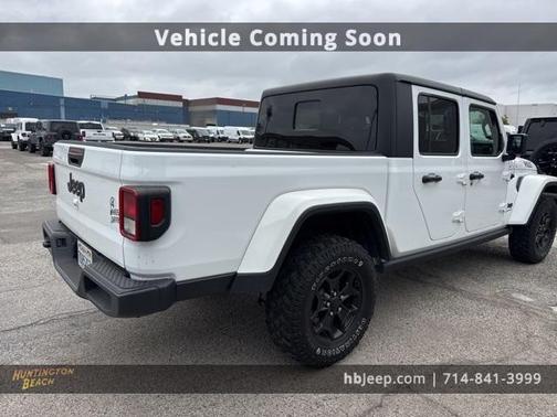 2021 Jeep Gladiator Sport